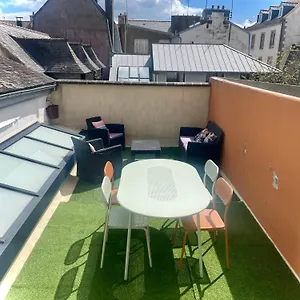 Avec Terrasse Entre Centre-ville Et Plages De Concarneau